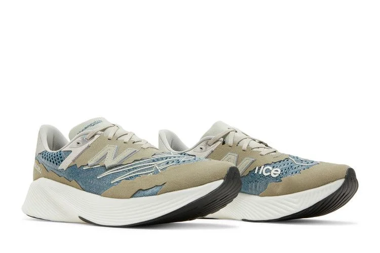 Krossovki-Tokyo-Design-Studio-x-New-Balance-FuelCell-RC-Elite-v2-Japan-7