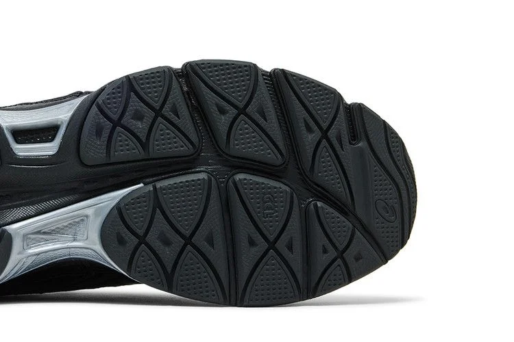 Кроссовки ASICS Gel NYC 'Triple Black'
