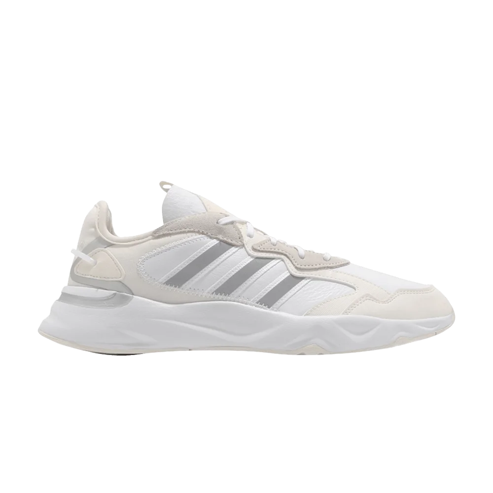 Krossovki-Adidas-Futureflow-White-Ivory