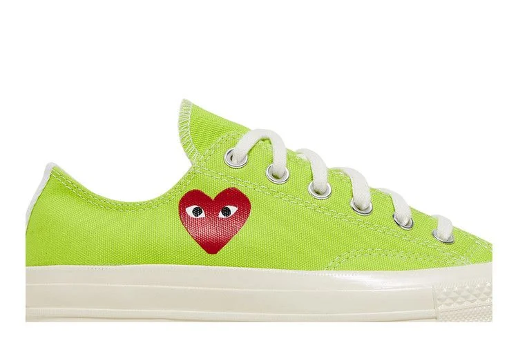 Krossovki-Comme-des-Garcons-PLAY-x-Converse-Chuck-70-Low-Bright-Green-1