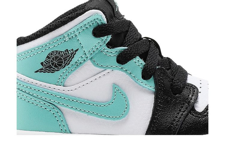 air-jordan-1-mid-td-tropical-twist-640735-132_01