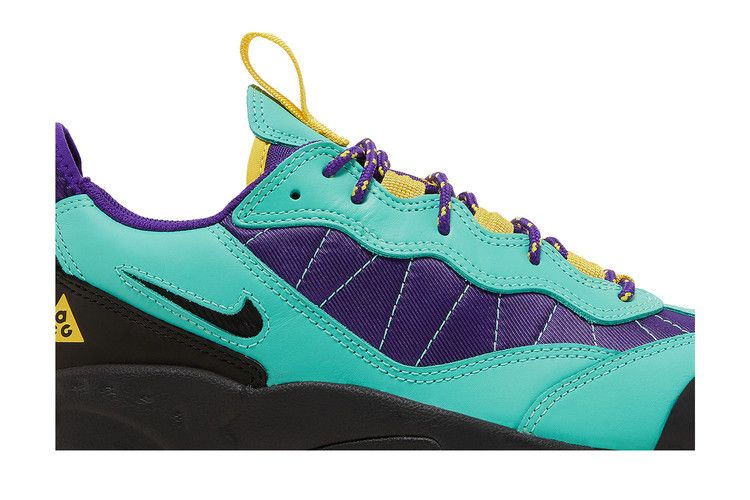 Кроссовки Nike ACG Air Mada 'Light Menta'