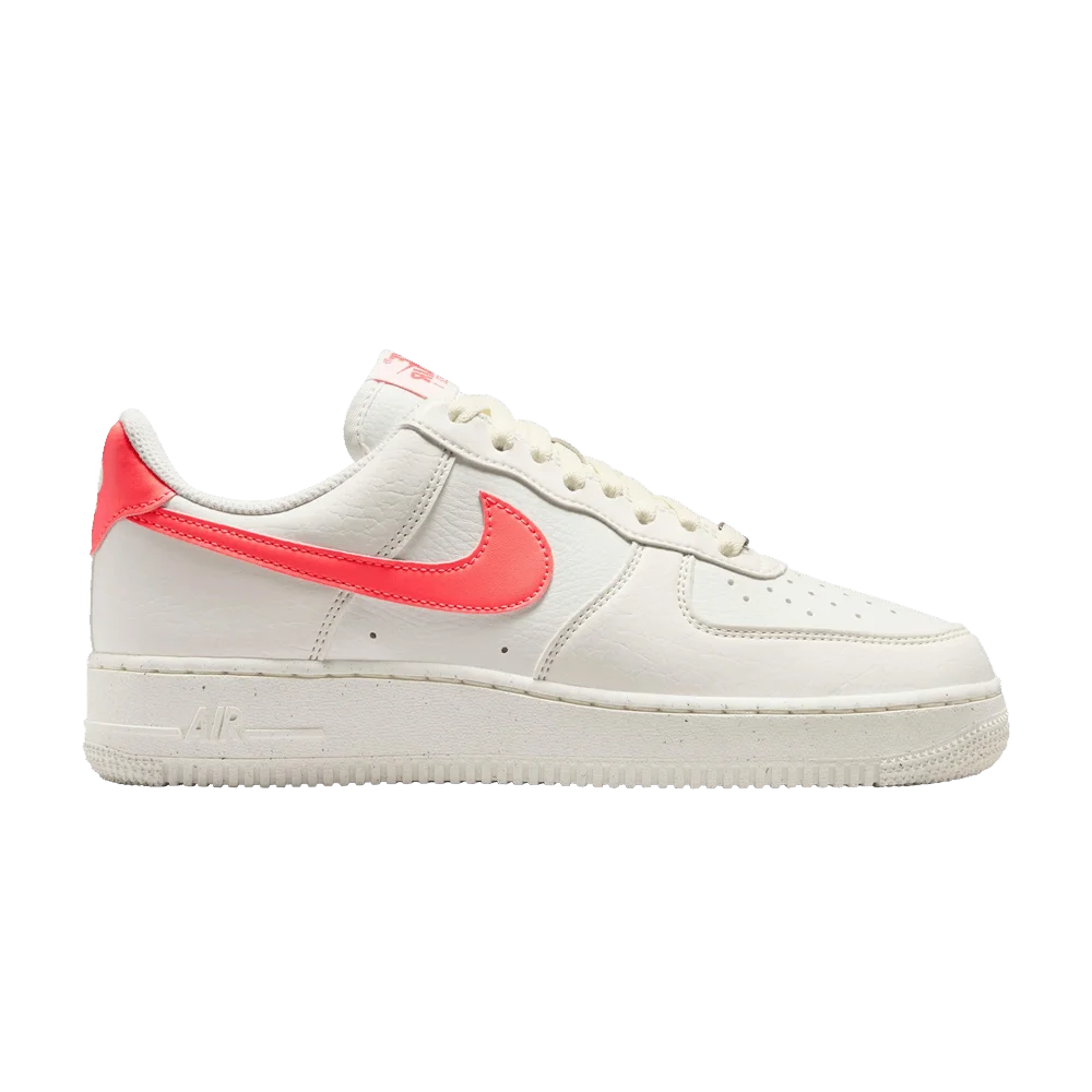 Кроссовки Nike Wmns Air Force 1 '07 SE Next Nature 'Sail Hot Lava'
