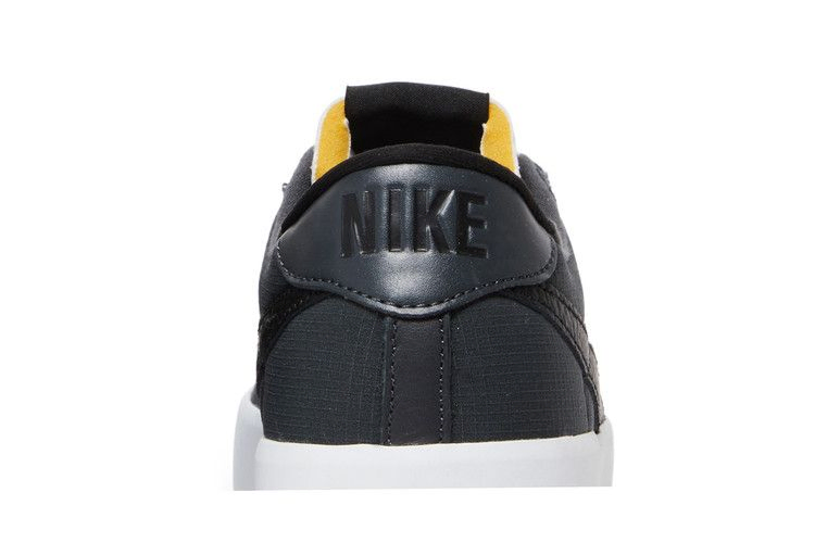 bruin-react-sb-anthracite-cj1661-005_06