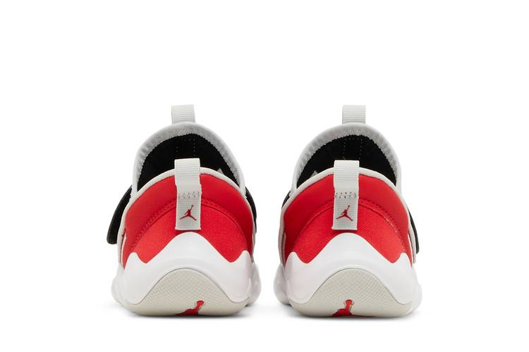 Кроссовки Air Jordan 23/7 TD 'Bloodline'