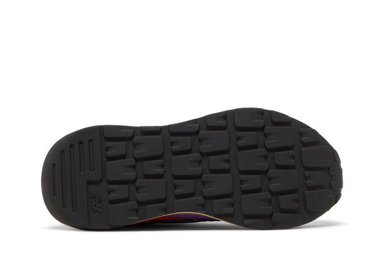 Кроссовки New Balance 57/40 'Black Vivid Cactus'