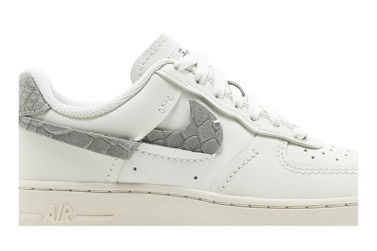 Кроссовки Nike Wmns Air Force 1 LXX 'Sea Glass Python'