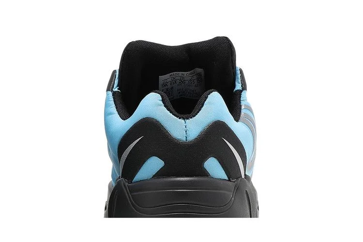 Кроссовки adidas Yeezy Boost 700 MNVN Infant 'Bright Cyan'