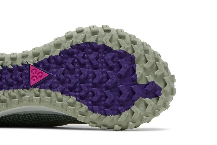 Кроссовки Nike ACG Mountain Fly GTX 'Clay Green'
