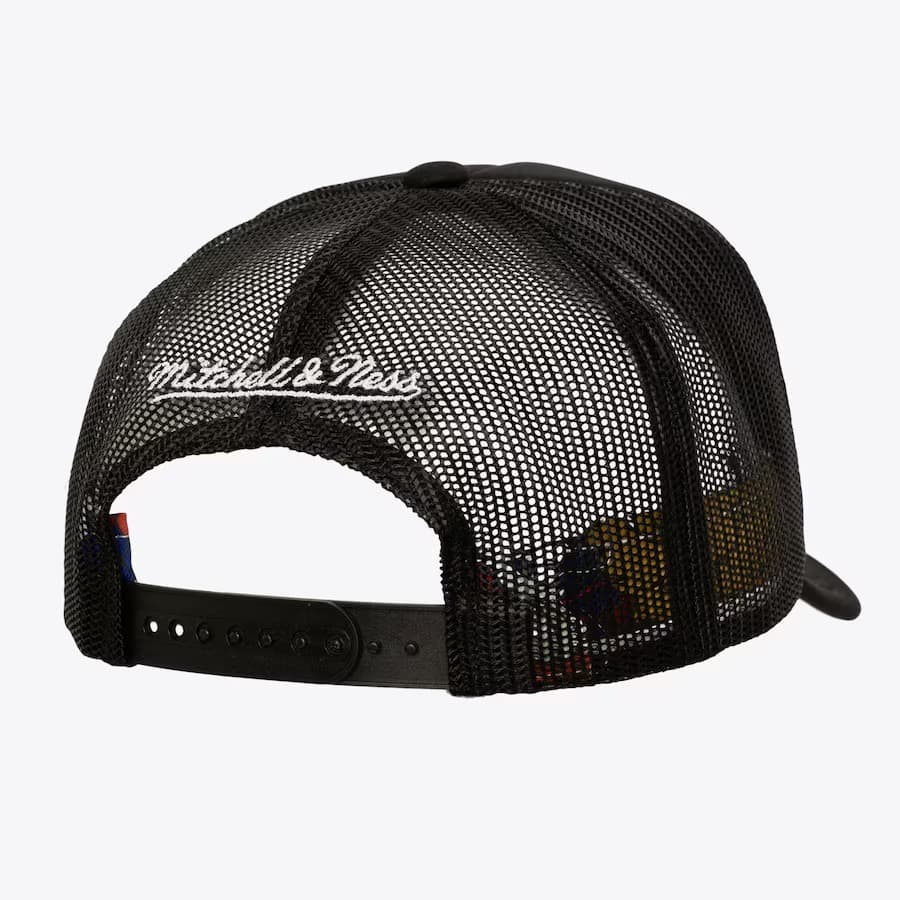 Бейсболка Mitchell & Ness Black Philadelphia 76ers Year of the Snake Trucker Adjustable Hat