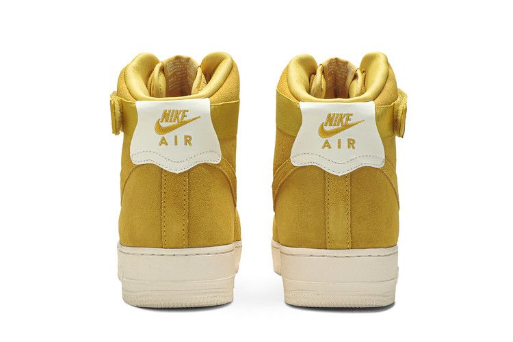 Кроссовки Nike Air Force 1 High Suede 'Yellow Ochre'
