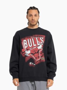 Mitchell-Ness-Chicago-Bulls-Vintage-Abstract-NBA-Crewneck-1-225x300