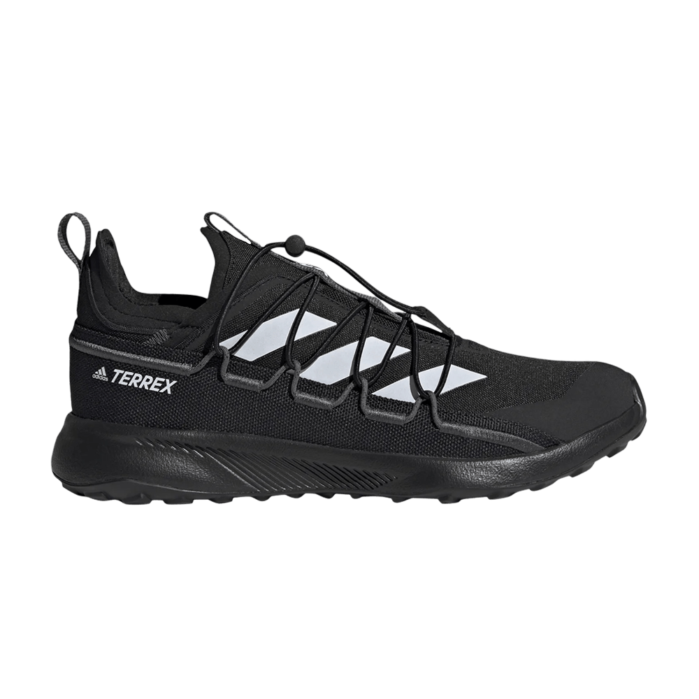 terrex-voyager-21-black-white-fz3324