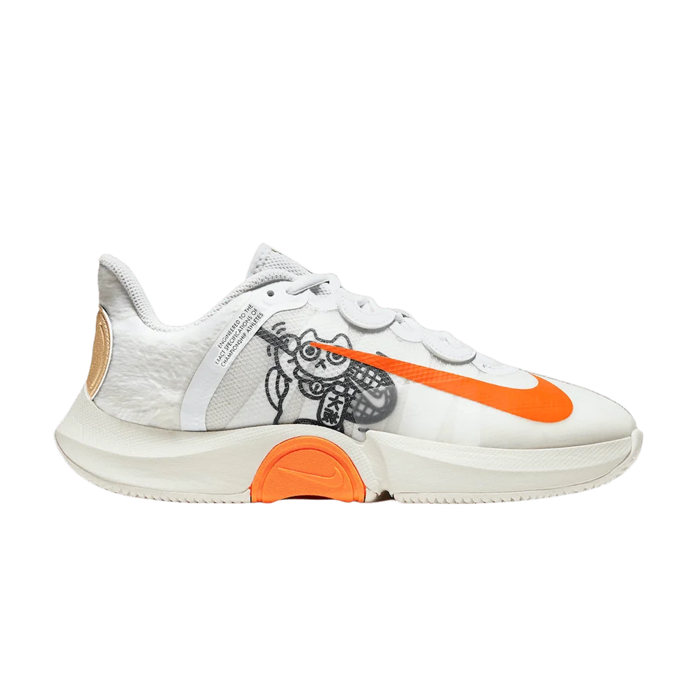Krossovki-Naomi-Osaka-x-NikeCourt-Air-Zoom-GP-Turbo-Maneki-neko