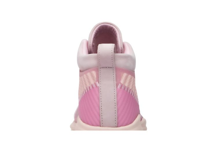 Кроссовки John Elliott x Nike LeBron Icon 'Tulip Pink'