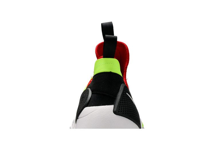 Кроссовки Nike Huarache E.D.G.E. TXT 'White Red Volt'