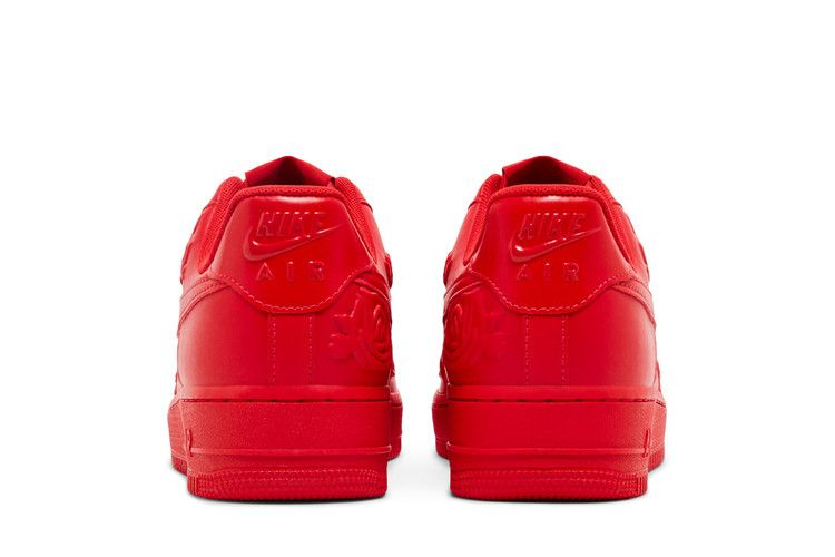 Кроссовки Nike Wmns Air Force 1 '07 'Red Roses'