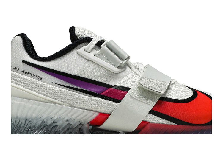 Кроссовки Nike Romaleos 4 SE 'Flash Crimson Aura'