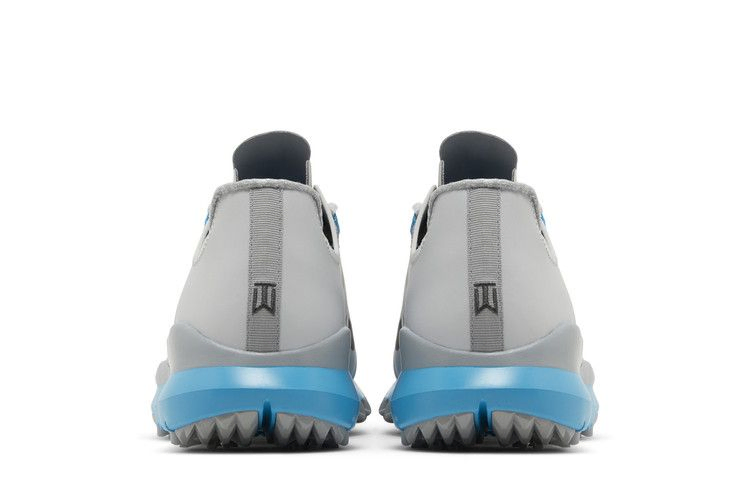 tiger-woods-2013-retro-wide-photon-dust-2023-dr5753-001_05