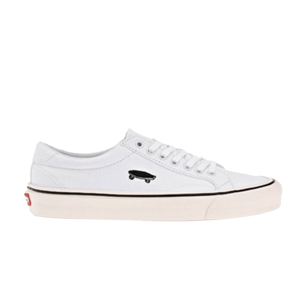 court-icon-true-white-vn0a3jf2rg1