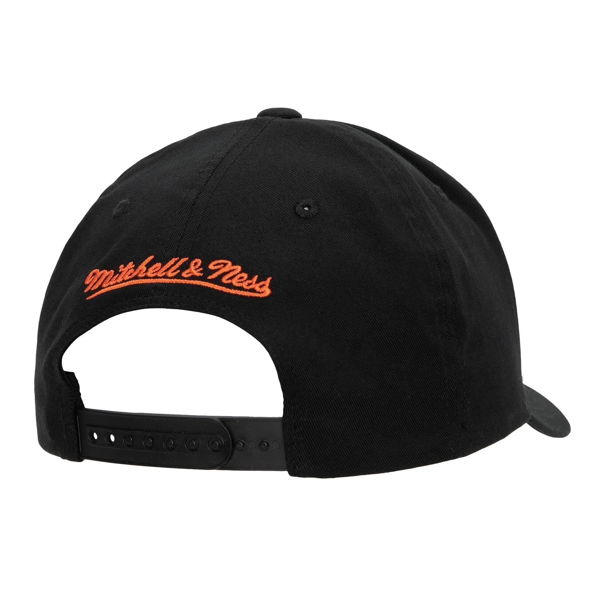 Бейсболка Mitchell & Ness HWC Library 110 Flex Snapback Miami Heat Hat