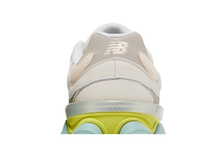 Кроссовки New Balance 9060 'Moonbeam Vintage Rose'