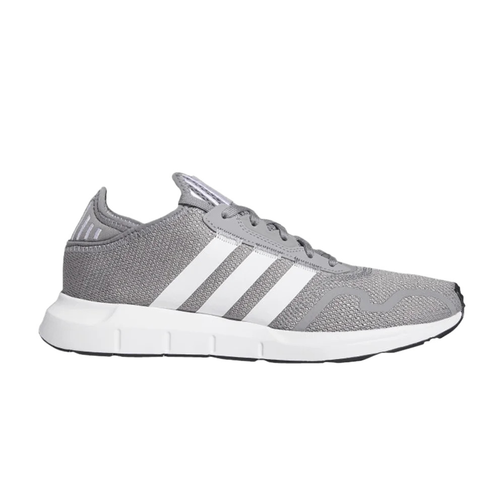 Krossovki-adidas-Swift-Run-X-Grey