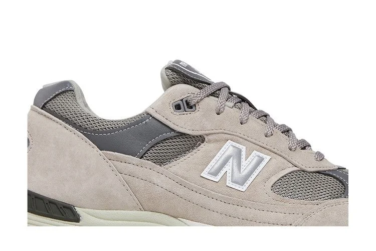 Krossovki-New-Balance-991-Made-in-England-Grey-1