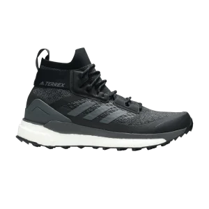 terrex-free-hiker-core-black-d97203-300x300