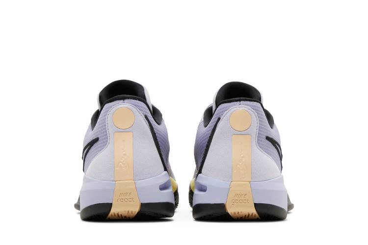 Кроссовки Nike Wmns Sabrina 1 'Spark'