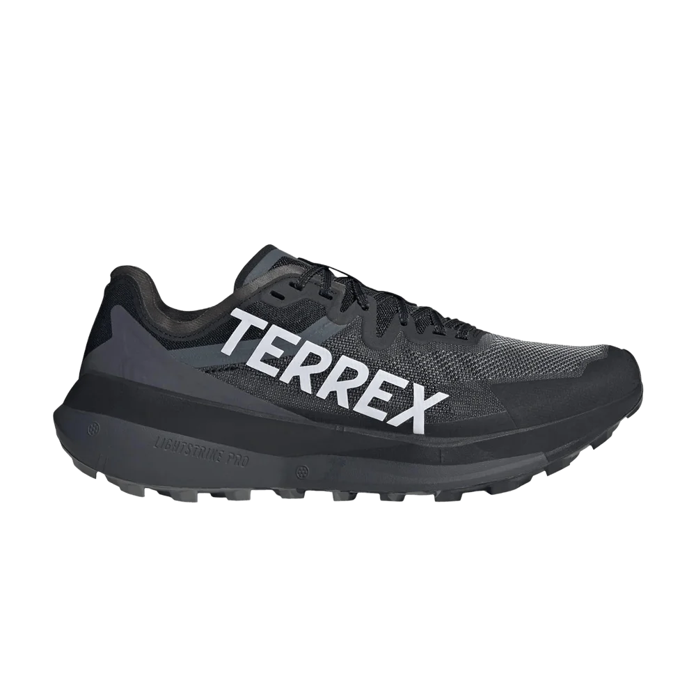 Krossovki-adidas-Terrex-Agravic-Speed-Core-Black-Grey