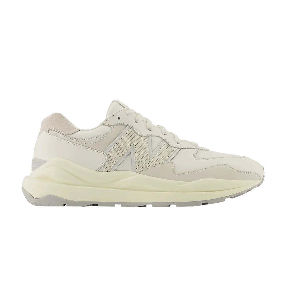 Krossovki-New-Balance-5740-White-Pack