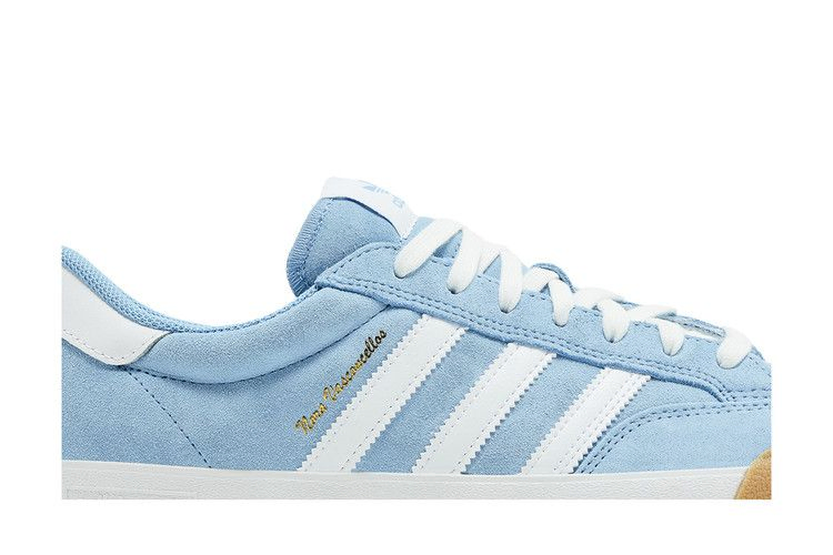 nora-light-blue-white-gum-if2068_01