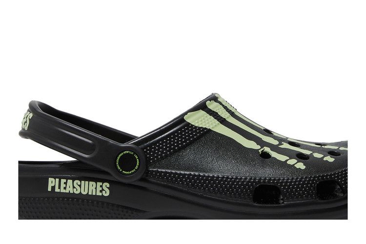Кроссовки Crocs Pleasures x Classic Clog 'Skeleton - Glow in the Dark'