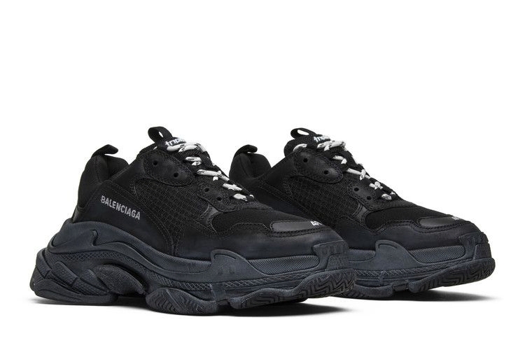 balenciaga-triple-s-trainer-triple-black-512176-w0901-1000_07
