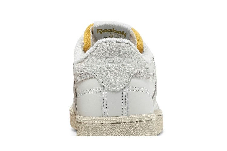 Кроссовки Danielle Guizio x Reebok Club C 85 'Chalk'