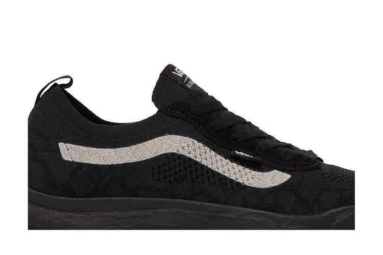 Кроссовки Vans UltraRange VR3 'Black Gum'