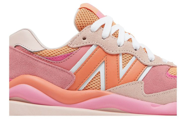 wmns-57-40-valentine-s-day-w5740vda_01
