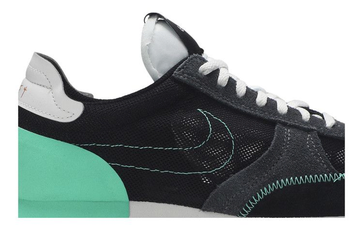 daybreak-type-anthracite-menta-cj1156-001_01
