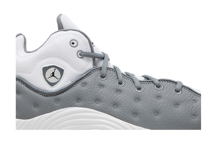 jordan-jumpman-team-2-white-cool-grey-819175-100_01