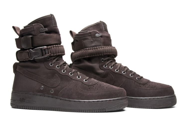 special-field-air-force-1-velvet-brown-864024-203_07