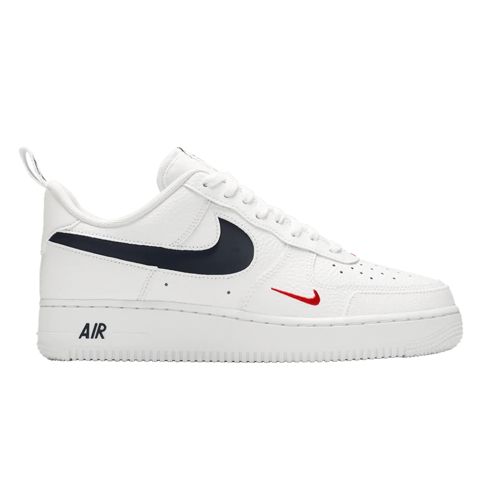Krossovki-Nike-Air-Force-1-LV8-Patriots