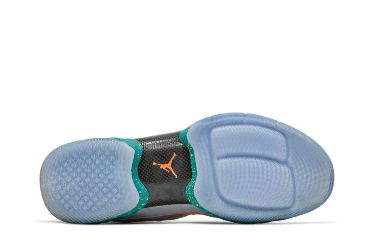 Кроссовки Air Jordan Melo M10 'Christmas'