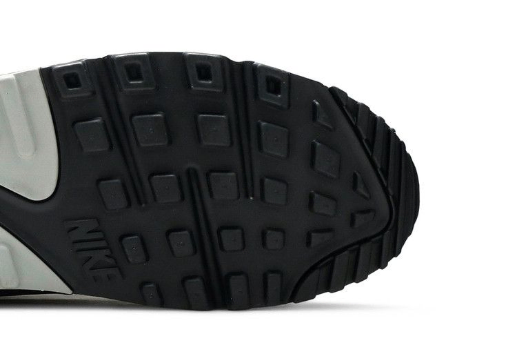 air-max-90-premium-bred-cw7481-002_04