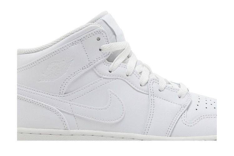air-jordan-1-mid-gs-triple-white-2023-554725-136_01