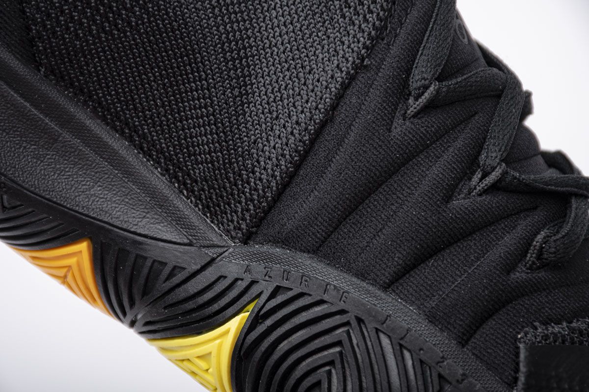 Кроссовки Nike Kyrie 5 Black Rainbow Soles