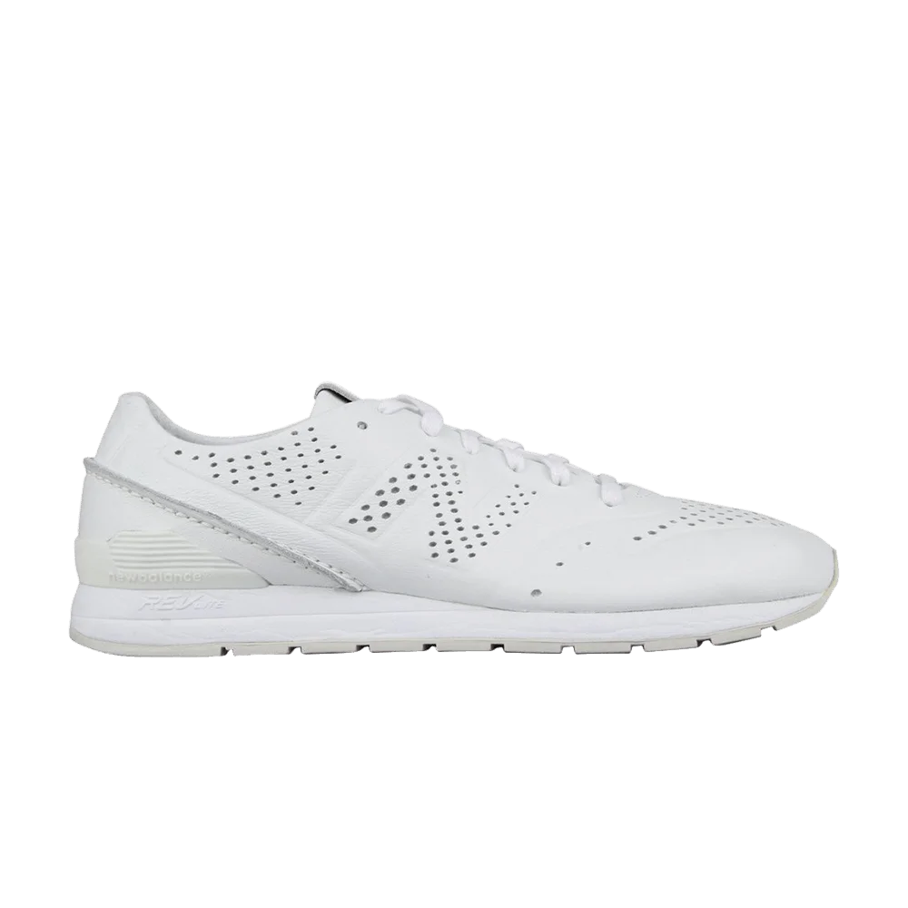 Krossovki-New-Balance-696-Deconstructed-1