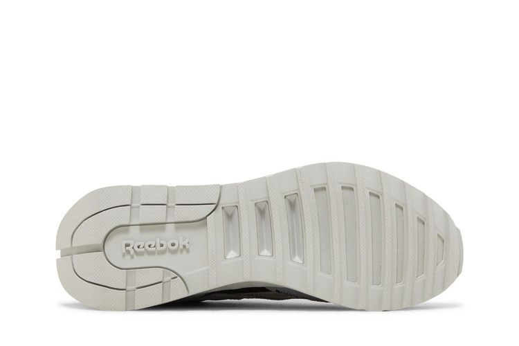 classic-leather-legacy-az-cold-grey-h69114_03