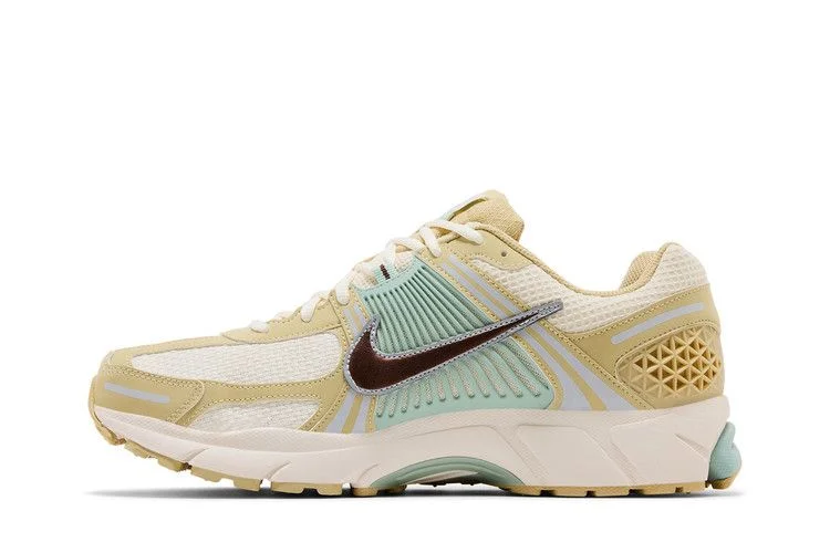 Кроссовки Nike Air Zoom Vomero 5 'Team Gold Seafoam'