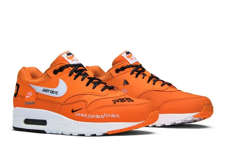 Krossovki-Nike-Air-Max-1-Just-Do-It-7